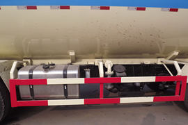 一汽解放底盘&nbsp;粉粒物料运输车底盘图片