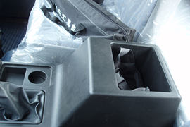 东风商用车底盘&nbsp;平板运输车驾驶室图片