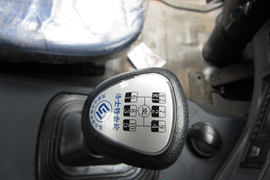 瑞沃Q9&nbsp;自卸车驾驶室                                               图片