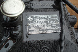 福田欧曼底盘&nbsp;平板运输车底盘图片