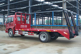福田欧曼底盘&nbsp;平板运输车外观图片