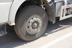 解放 奥威 320马力 6X4 混凝土搅拌车(凌宇牌)(CLY5255GJB2)