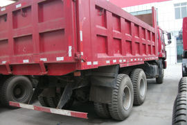 乘龙M3&nbsp;自卸车上装                                                图片