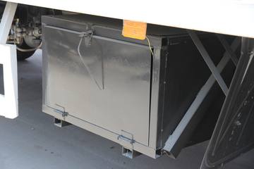 �ൺ��� ����(J5K)�п� 160���� 4X2 7.6����ʽ�ػ���(CA5120XXYPK2L5EA80-3)ͼƬ