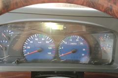 东风柳汽 霸龙507重卡 310马力 8X4 9.5米栏板载货车(LZ1244PEL)