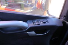 青岛解放 JH6重卡 400马力 6X4 5.8米自卸车(国六)