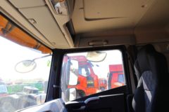 青岛解放 JH6重卡 400马力 6X4 5.8米自卸车(国六)