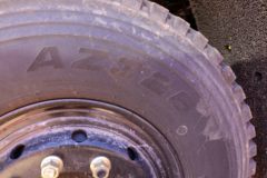 青岛解放 JH6重卡 400马力 6X4 5.8米自卸车(国六)