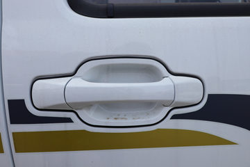 �������� ����F30 2019�� ��׼�� 1.5L���� 116���� ˫�Ŷ����Ƥ��(����)ͼƬ