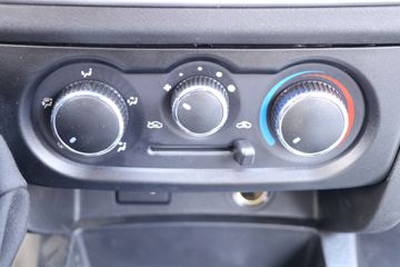 �������� ����F30 2019�� ��׼�� 1.5L���� 116���� ˫�Ŷ����Ƥ��(����)ͼƬ