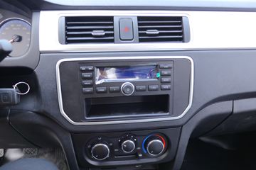 �������� ����F30 2019�� ��׼�� 1.5L���� 116���� ˫�Ŷ����Ƥ��(����)ͼƬ