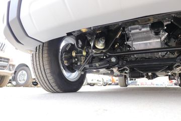 �������� ����F30 2019�� ��׼�� 1.5L���� 116���� ˫�Ŷ����Ƥ��(����)ͼƬ