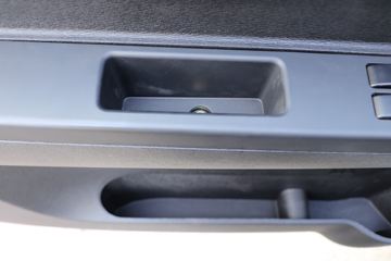 �������� ����F30 2019�� ��׼�� 1.5L���� 116���� ˫�Ŷ����Ƥ��(����)ͼƬ