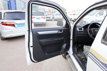 �������� ����F30 2019�� ��׼�� 1.5L���� 116���� ˫�Ŷ����Ƥ��(����)ͼƬ