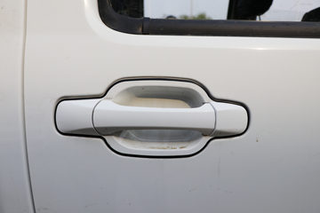 �������� ����F30 1.5L���� 116���� ˫�ų����Ƥ��(����)ͼƬ