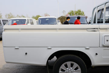 �������� ����F30 1.5L���� 116���� ˫�ų����Ƥ��(����)ͼƬ