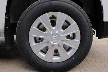 �������� ����F30 1.5L���� 116���� ˫�ų����Ƥ��(����)ͼƬ