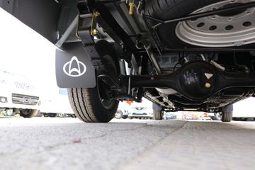 �������� ����F30 1.5L���� 116���� ˫�ų����Ƥ��(����)ͼƬ