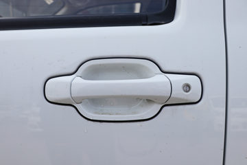 �������� ����F30 1.5L���� 116���� ˫�ų����Ƥ��(����)ͼƬ