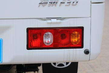 �������� ����F30 1.5L���� 116���� ˫�ų����Ƥ��(����)ͼƬ