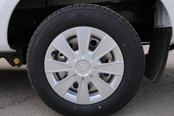 �������� ����F30 1.5L���� 116���� ˫�ų����Ƥ��(����)ͼƬ