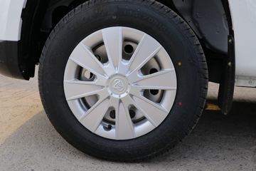 �������� ����F30 1.5L���� 116���� ˫�ų����Ƥ��(����)ͼƬ