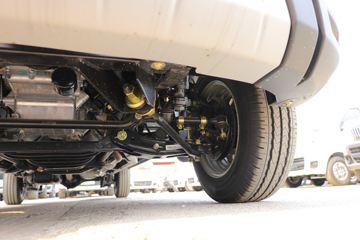 �������� ����F30 1.5L���� 116���� ˫�ų����Ƥ��(����)ͼƬ