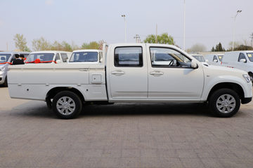 �������� ����F30 1.5L���� 116���� ˫�ų����Ƥ��(����)ͼƬ