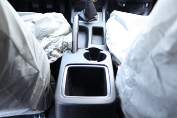 �������� ����F30 1.5L���� 116���� ˫�ų����Ƥ��(����)ͼƬ