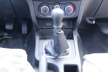 �������� ����F30 1.5L���� 116���� ˫�ų����Ƥ��(����)ͼƬ