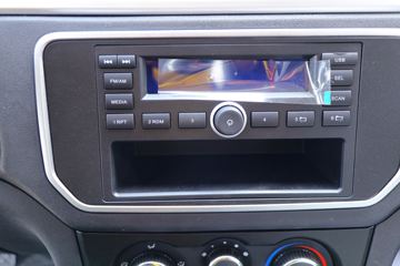 �������� ����F30 1.5L���� 116���� ˫�ų����Ƥ��(����)ͼƬ