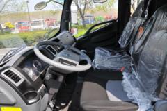 凯马 凯捷M6 160马力 5.66米排半栏板轻卡(KMC1168A48P5)