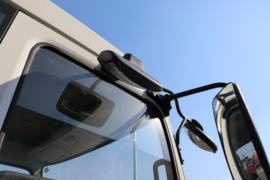 东风商用车底盘&nbsp;清洗车外观图片