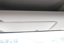 东风商用车底盘&nbsp;清洗车驾驶室图片