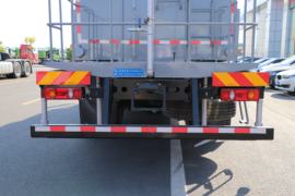 东风商用车底盘&nbsp;清洗车上装图片