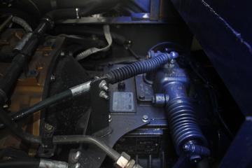 �������� ����H5�п� ��ͨ�� 200���� 4X2 6.8����ʽ�ػ���ͼƬ