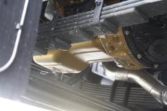 东风柳汽 乘龙H5中卡 绿通版 200马力 4X2 6.8米厢式载货车(LZ5180XXYM3AB)