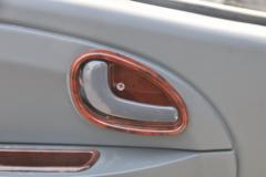 凯马 K8福运来 116马力 3.83米排半栏板轻卡(KMC1042A33P5)