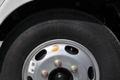 凯马 K8福运来 116马力 3.83米排半栏板轻卡(KMC1042A33P5)