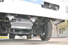 凯马 K8福运来 116马力 3.83米排半栏板轻卡(KMC1042A33P5)