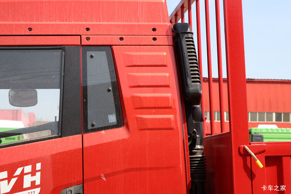 ���³������� �������� ��ӭ��λ����