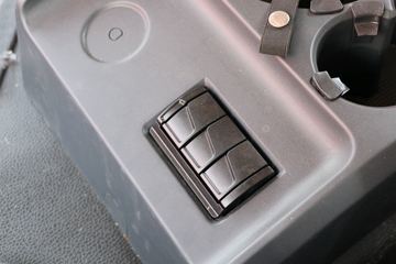 һ J6Pؿ ʻݰ ú 380 6X4ǣ()(CA4250P66K25T1E6)ͼƬ