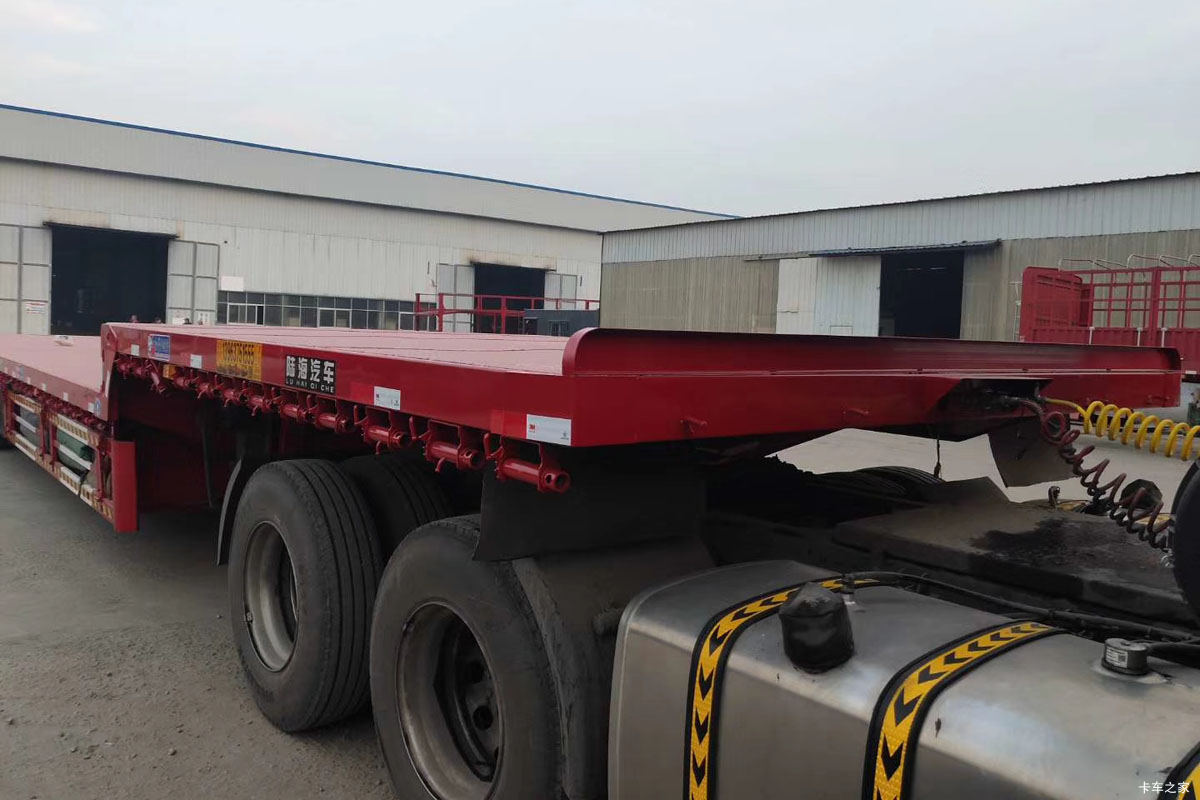 远腾驰 13米平板式半挂车