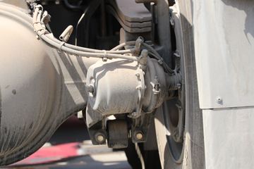 һ����� ��J6P�ؿ� �ʻݰ� ��ú�� 380���� 6X4ǣ����(����)(CA4250P66K25T1E6)ͼƬ