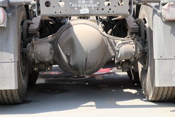 һ����� ��J6P�ؿ� �ʻݰ� ��ú�� 380���� 6X4ǣ����(����)(CA4250P66K25T1E6)ͼƬ