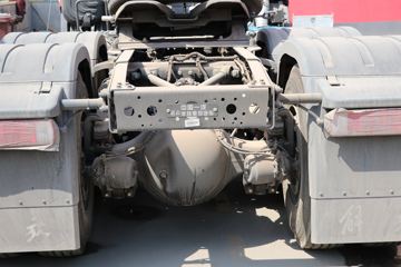 һ����� ��J6P�ؿ� �ʻݰ� ��ú�� 380���� 6X4ǣ����(����)(CA4250P66K25T1E6)ͼƬ