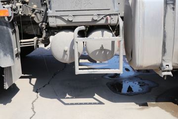 һ����� ��J6P�ؿ� �ʻݰ� ��ú�� 380���� 6X4ǣ����(����)(CA4250P66K25T1E6)ͼƬ