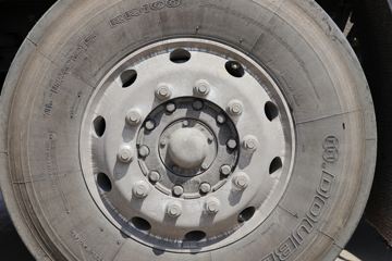 һ����� ��J6P�ؿ� �ʻݰ� ��ú�� 380���� 6X4ǣ����(����)(CA4250P66K25T1E6)ͼƬ