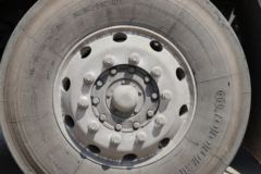 一汽解放 新J6P重卡 质惠版 运煤款 380马力 6X4牵引车(国六)(CA4250P66K25T1E6)