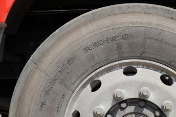 һ����� ��J6P�ؿ� �ʻݰ� ��ú�� 380���� 6X4ǣ����(����)(CA4250P66K25T1E6)ͼƬ